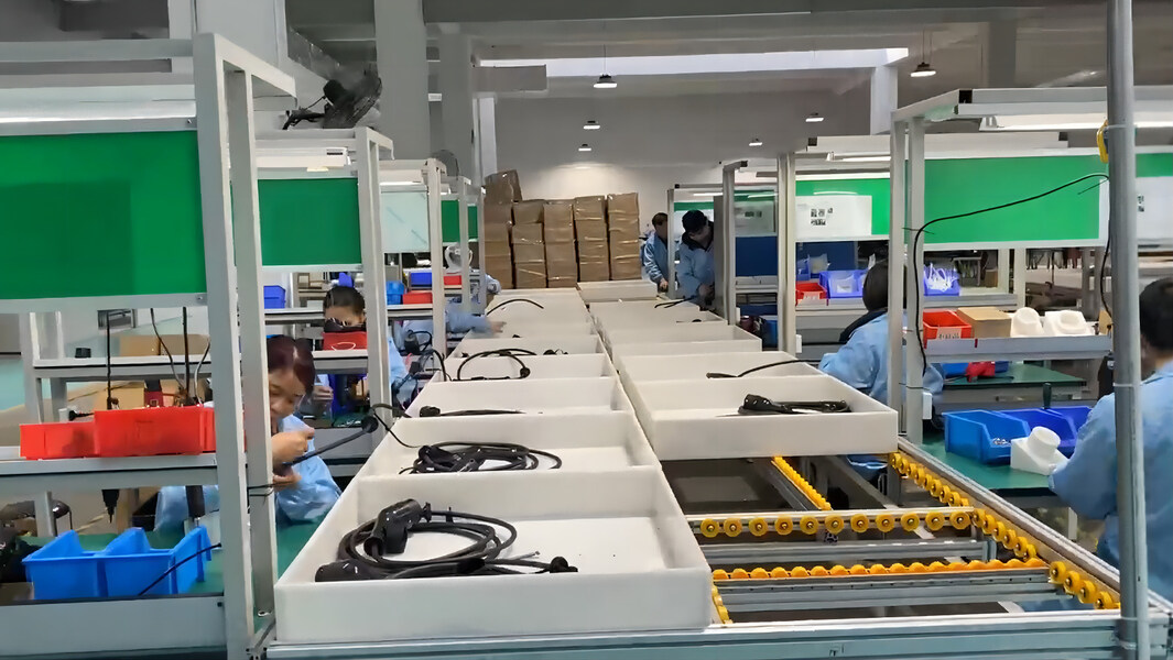 Chengdu Sixpence Technology Co.,Ltd. 제조업체의 생산 라인